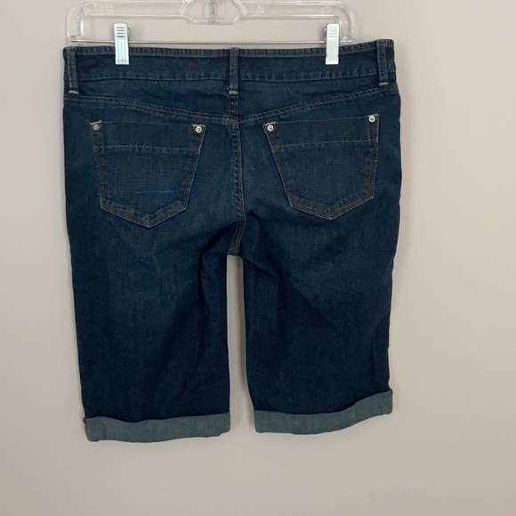 banana Republic Factory I Blue Jean Shorts - Picture 4 of 7